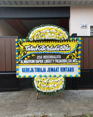 Papan Bunga Duka di Kota Matsum I